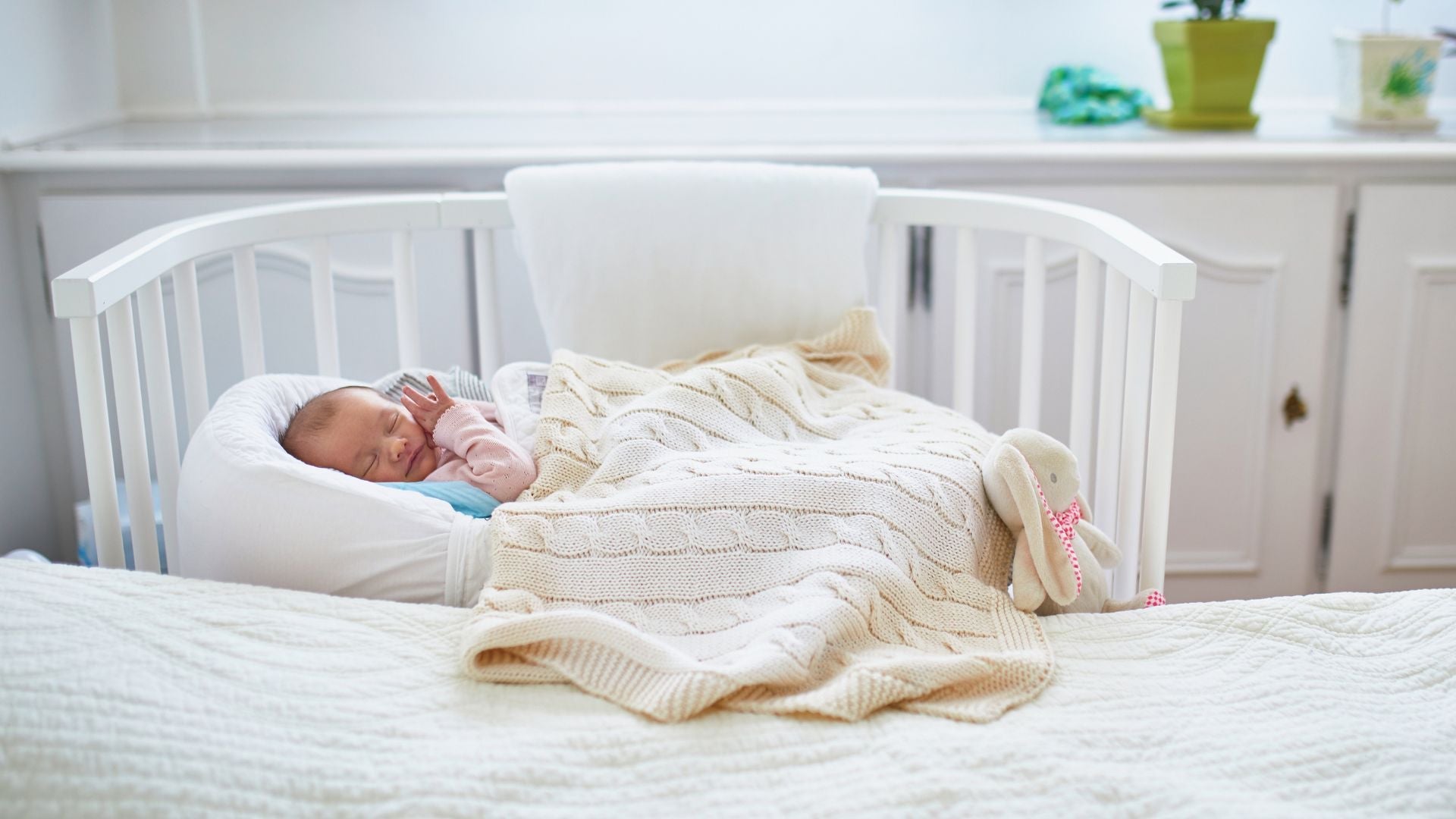 Beneficios del colecho: Favorece el apego seguro