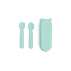 CUBIERTOS CON CAJA VERDE WE MIGHT BE TINY MENTA