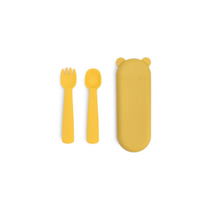 CUBIERTOS CON CAJA WE MIGHT BE TINY AMARILLO -