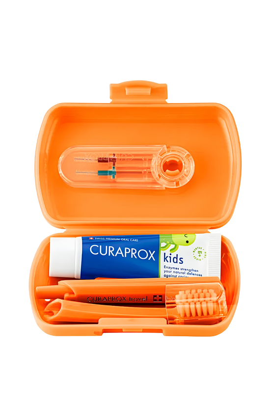 Kids Travel Set Curaprox (cepillo + pasta + interdental)