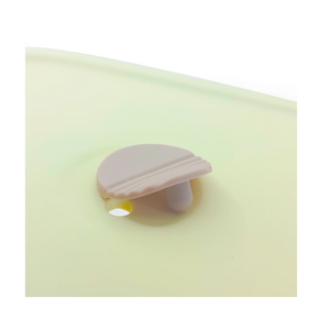 PLATO DE SILICONA ROSA CON TAPA DE BBPRO