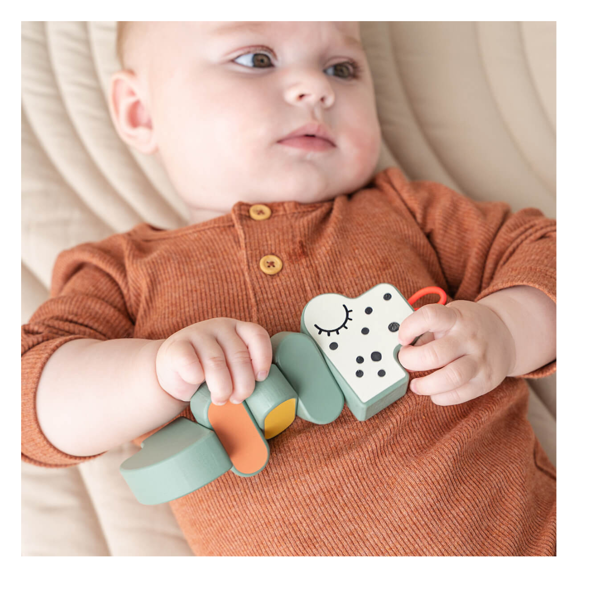 JUGUETE ARTICULADO DE MADERA CROCO VERDE  DONE BY DEER