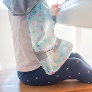 BABERO IMPERMEABLE VERDE SANDÍA MANGA  LARGA GREEN SPROUTS