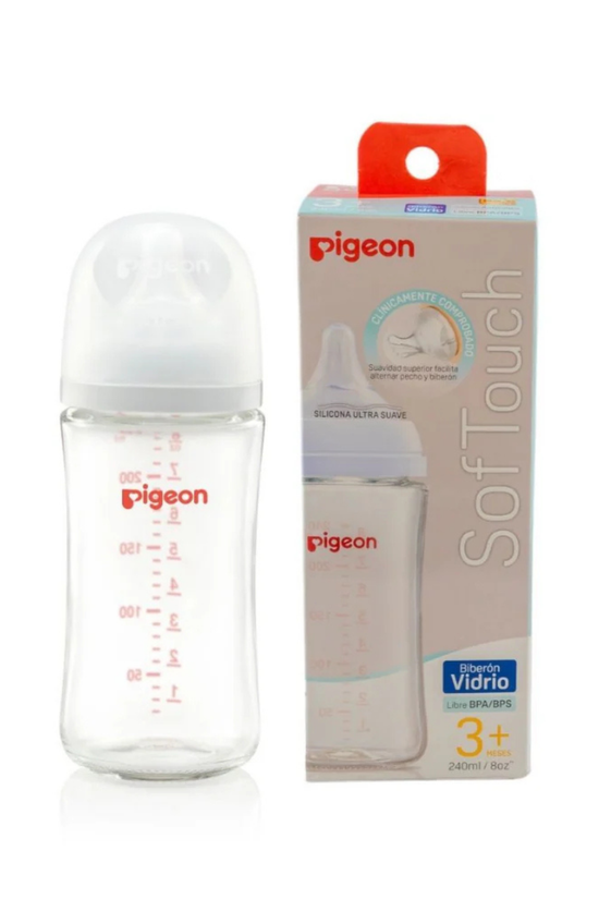 Mamadera de Vidrio Pigeon Soft Touch