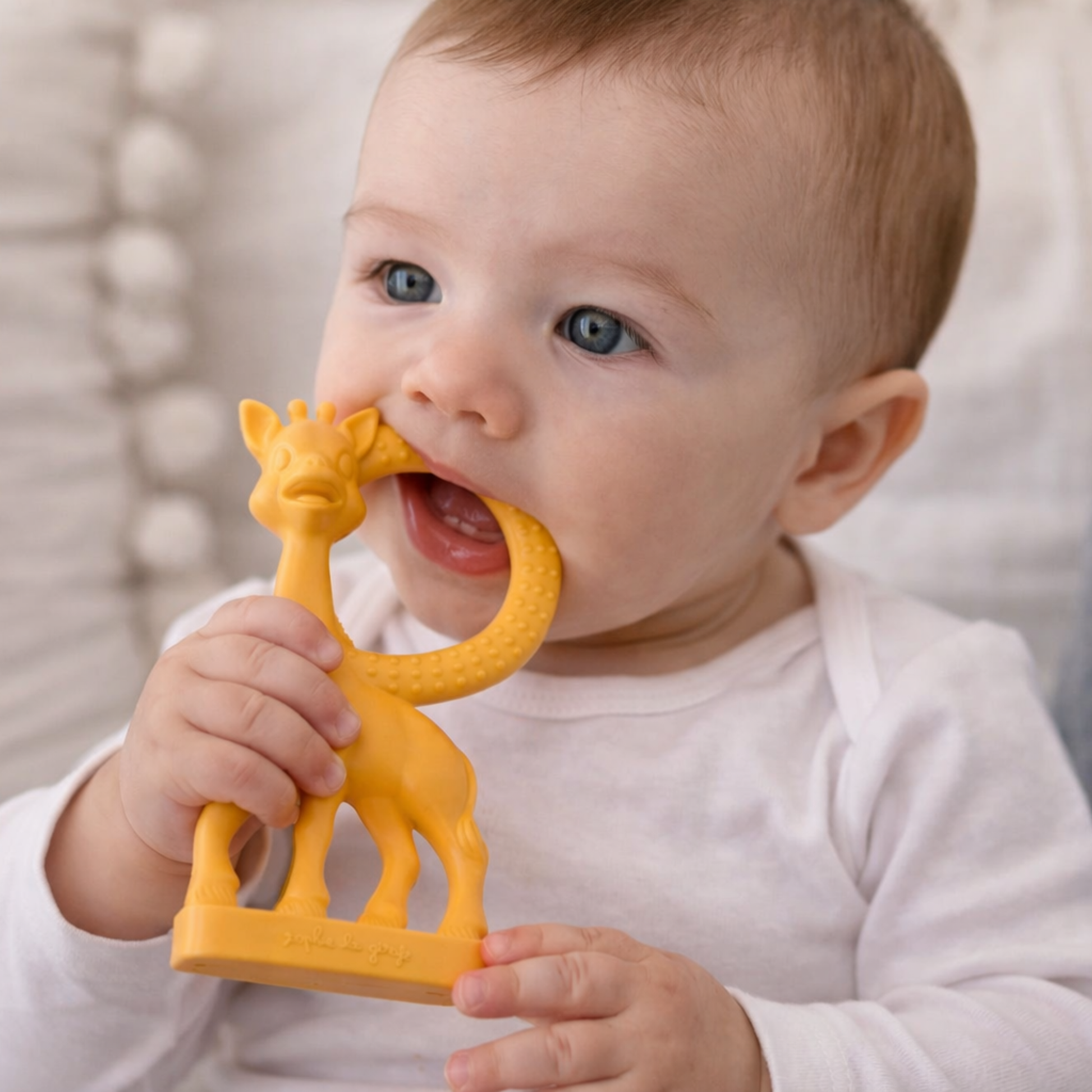 Mordedor de Caucho Natural Sophie la girafa
