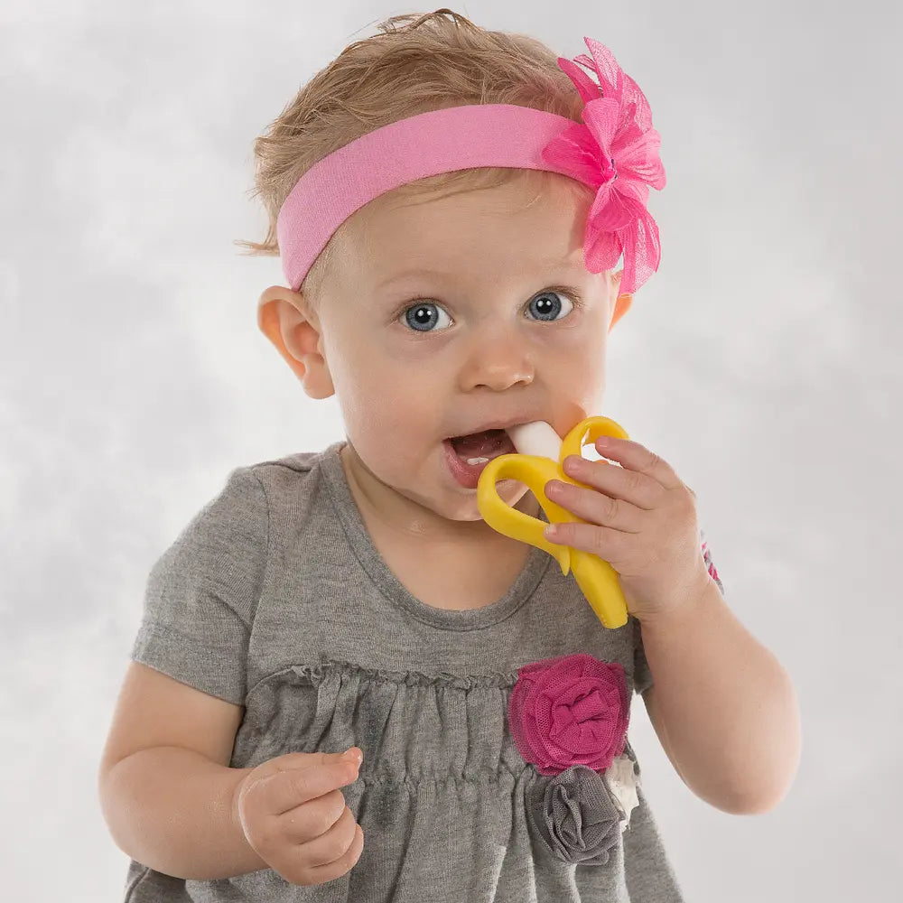 Cepillo Mordedor Baby Banana Silicona 100% Flexible y Segura