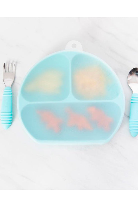 PLATO CON AGARRE + TAPA  BUMKINS